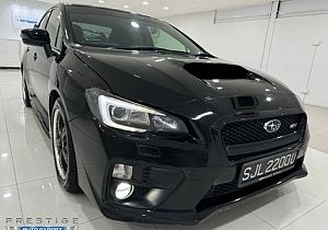 Subaru WRX 4D 2.0 CVT Revcam 2015 Black 